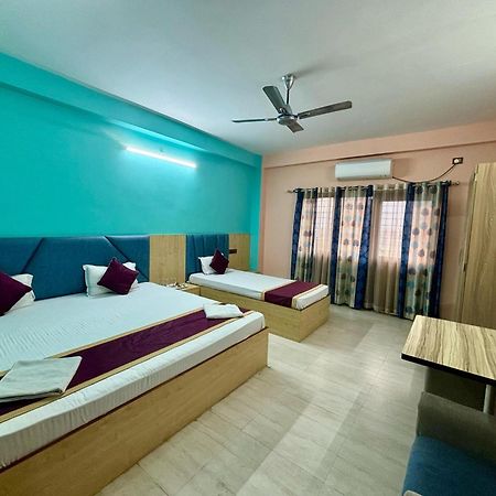 Krishna Shree Guest House Ґувахаті Екстер'єр фото